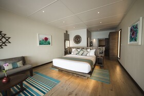 Kuredu Resort & Spa