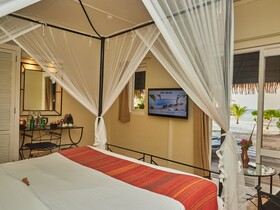 Kuredu Resort & Spa