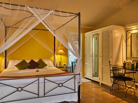 Kuredu Resort & Spa