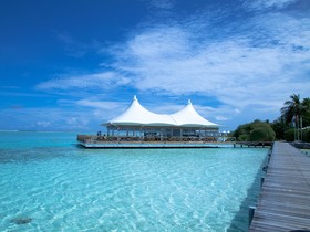 Cinnamon Hakuraa Huraa Maldives