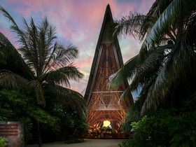 Kuredhivaru Resort and Spa Maldives