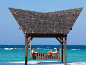 Kuredhivaru Resort and Spa Maldives