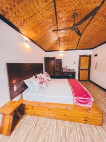 Bougan Villea Retreat
