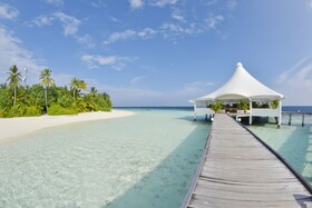 Safari Island Resort & Spa