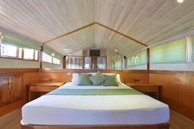 Safari Island Resort & Spa