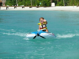 Safari Island Resort & Spa