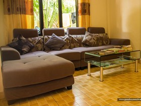 Banana Residence