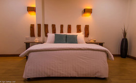 Rasdhoo Dive Lodge