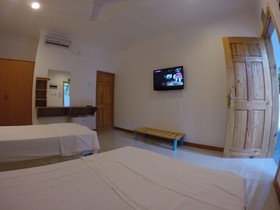 Alimas Inn