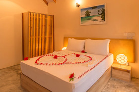 Thoddoo Retreat