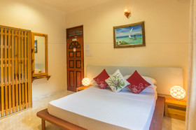 Thoddoo Retreat