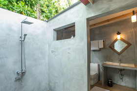 Thoddoo Retreat