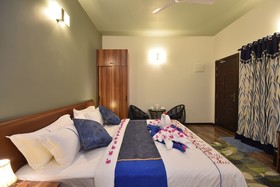 Island Home Ukulhas
