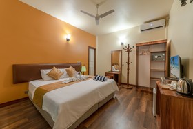 Ostrov Hotel