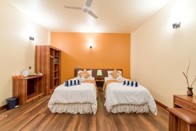 Ostrov Hotel