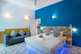 SealaVie Inn