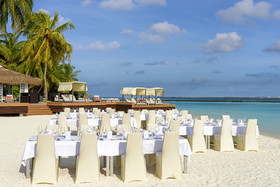 Sheraton Maldives Full Moon Resort & Spa