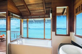 Sheraton Maldives Full Moon Resort & Spa