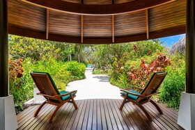 Sheraton Maldives Full Moon Resort & Spa