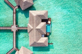 Sheraton Maldives Full Moon Resort & Spa