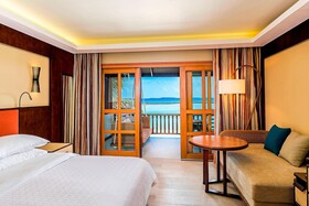 Sheraton Maldives Full Moon Resort & Spa