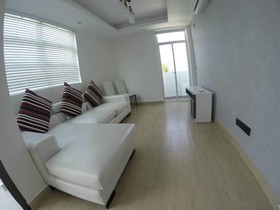 Airport Beach Hotel