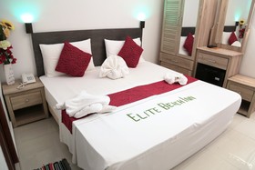 Elite Beach Inn