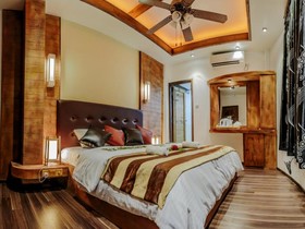 Eureka Airport Inn