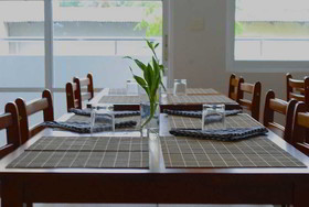 G 10 Beach Inn