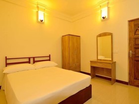 Maldives Seashine Guesthouse