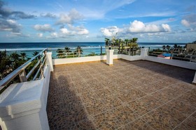 City Grand Guest House