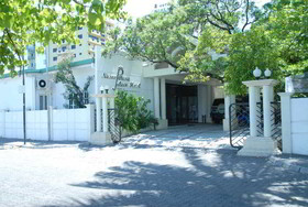 Nasandhura Palace
