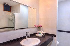 Novina Hotel