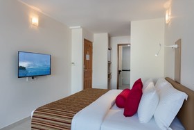 Novina Hotel
