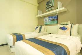 Somerset Inn