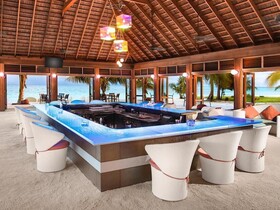 Meeru Maldives Resort Island
