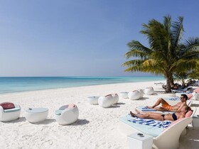Meeru Maldives Resort Island