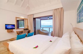 Summer Island Maldives