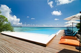 Summer Island Maldives