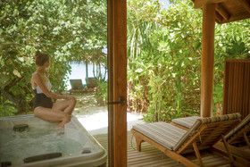 Reethi Faru Resort