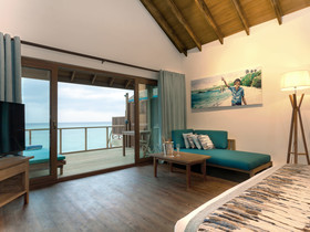 Reethi Faru Resort