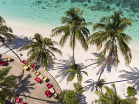 Reethi Faru Resort