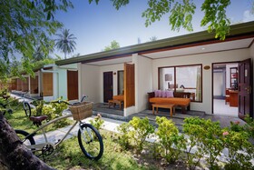 Villa Park Sun Island