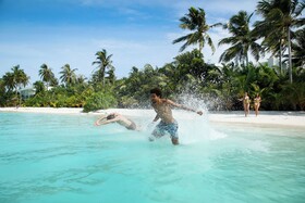 Hotel Riu Atoll