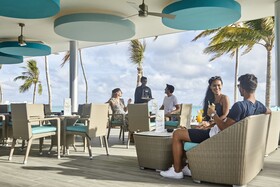 Hotel Riu Atoll