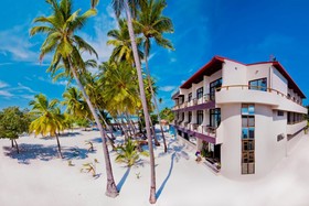 Kaani Beach