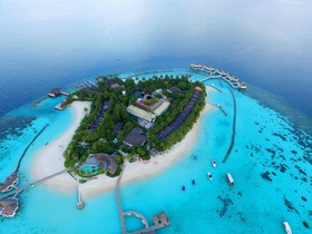 Centara Grand Island Resort & Spa Maldives