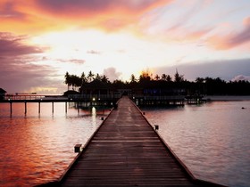 Centara Grand Island Resort & Spa Maldives