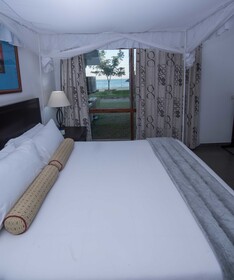 Sunbird Nkopola Lodge