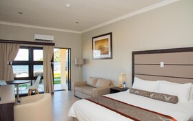 Sunbird Nkopola Lodge